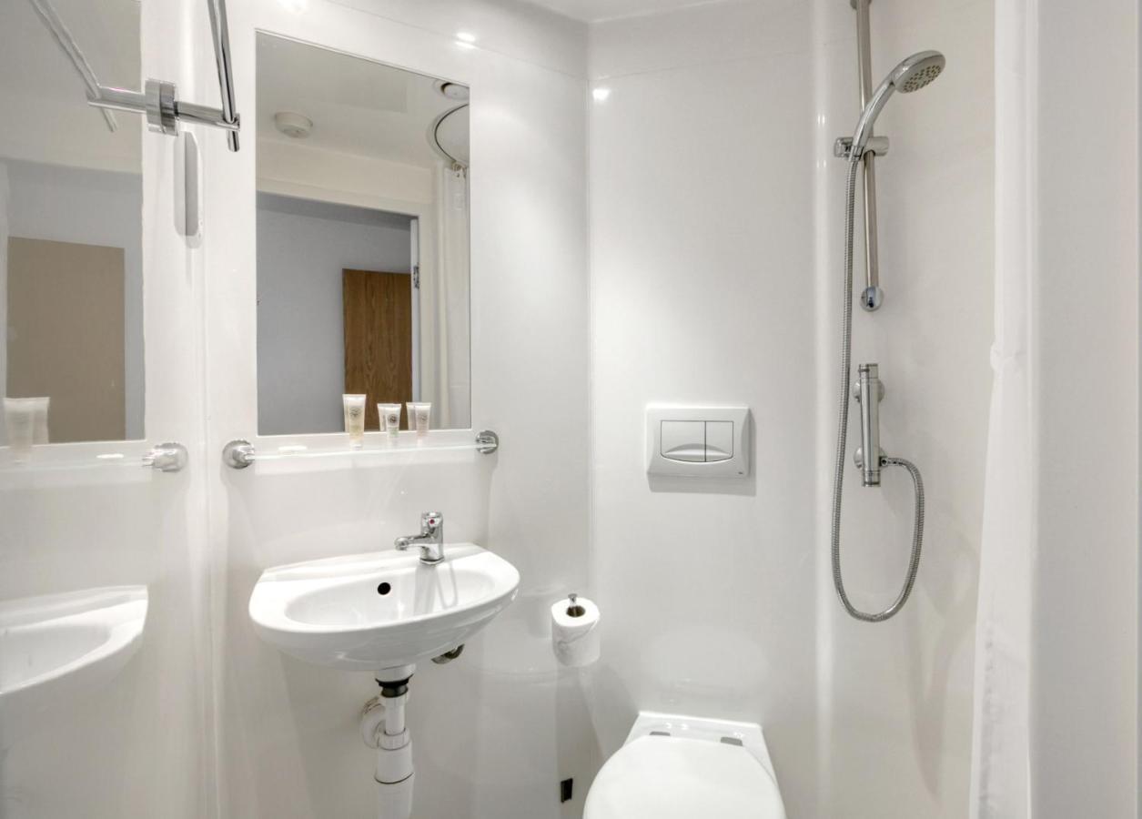 Central Single Room With Shared Kitchen In Luton Λούτον Εξωτερικό φωτογραφία
